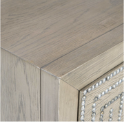 Devya Accent Chest