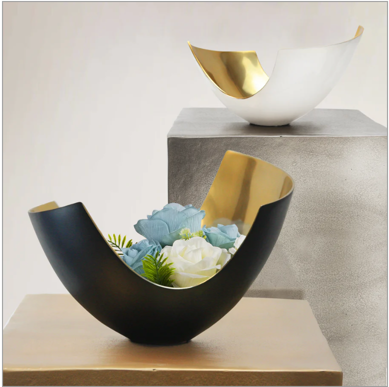 Black & Gold Metal Curve Vase