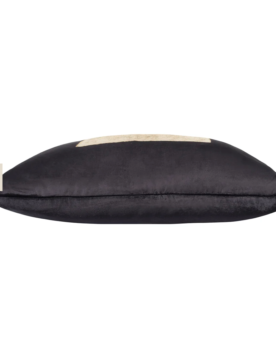 Adelina Pillow