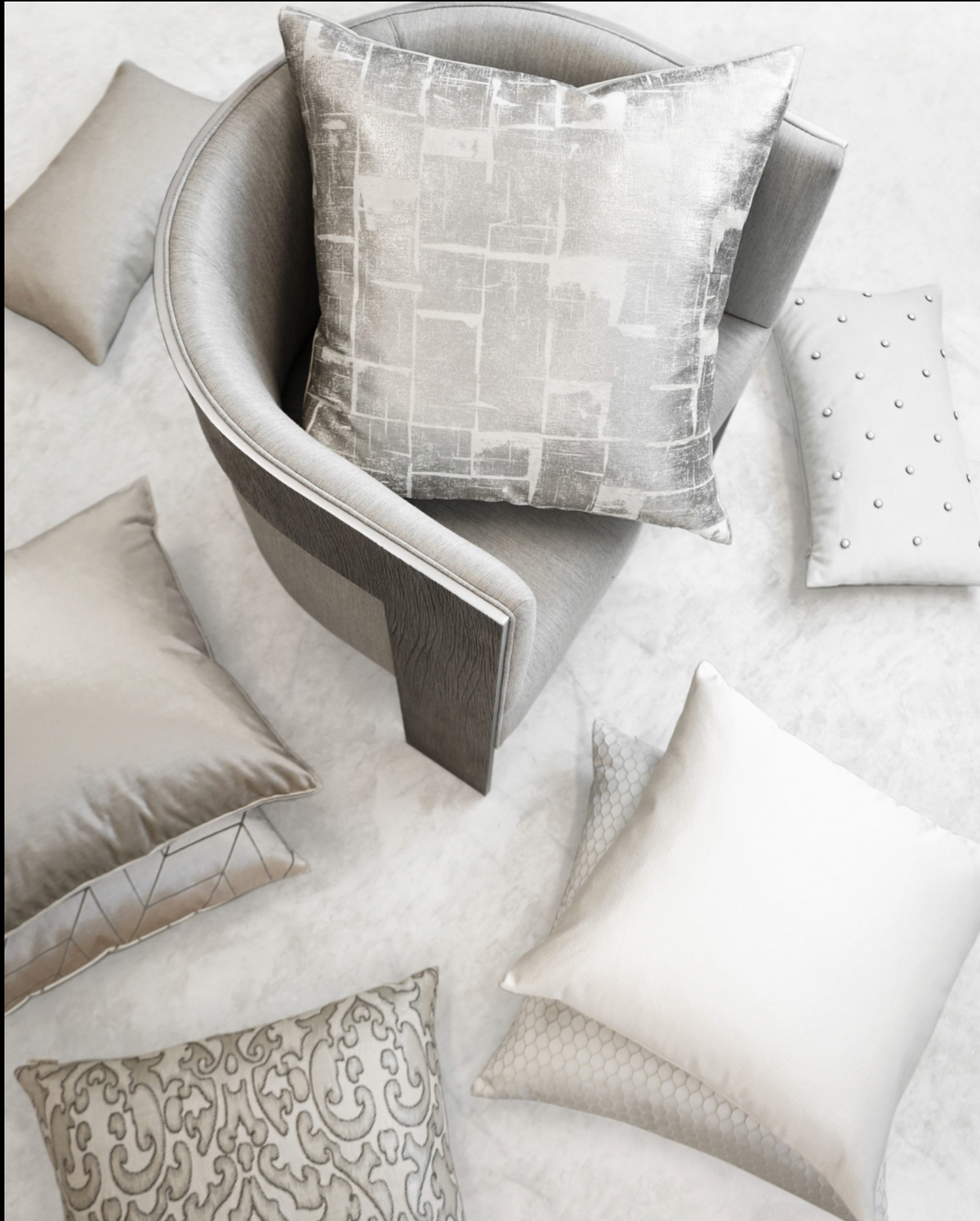D.V. Kap Glam-Gold Pillow