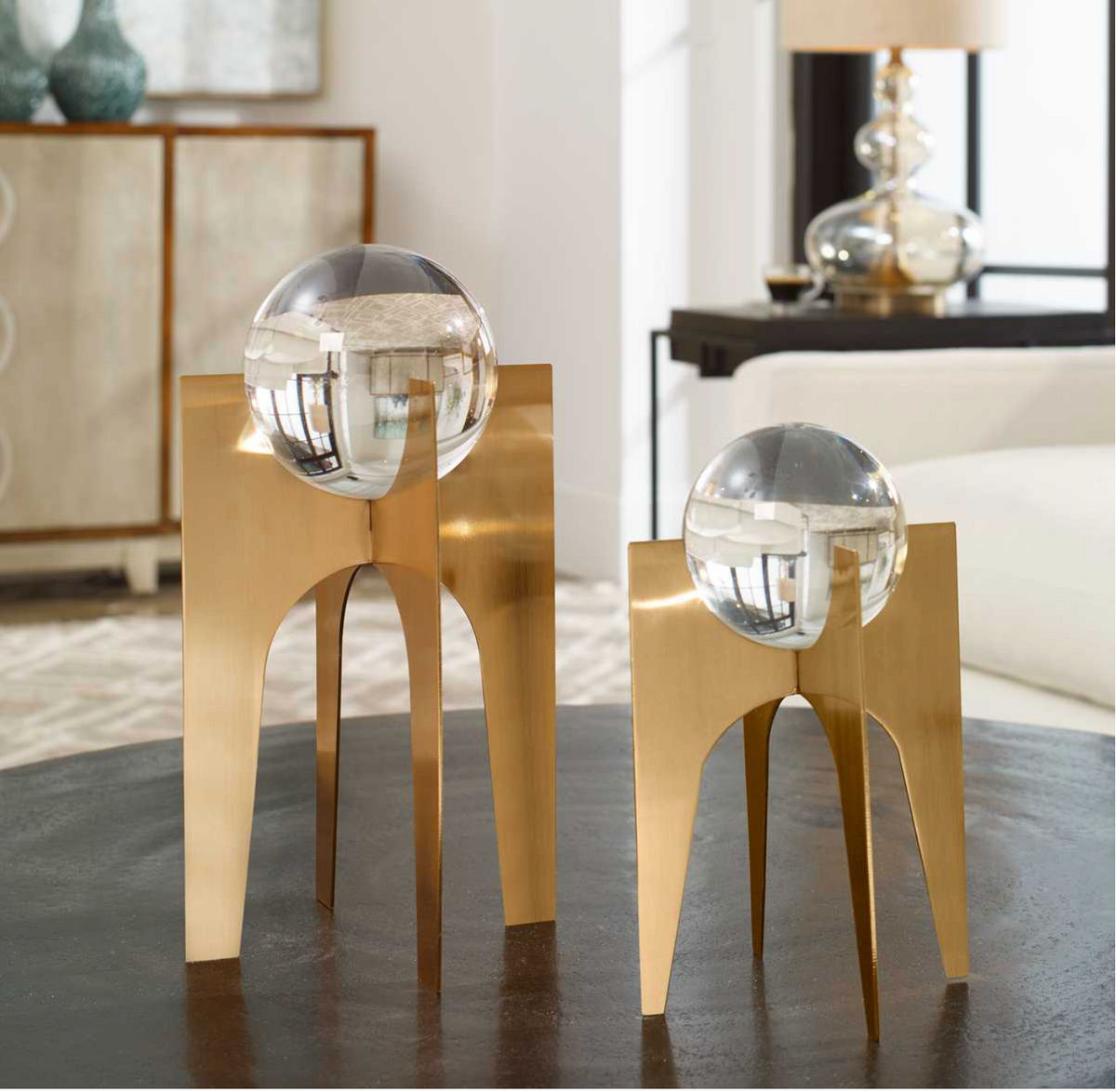 Ellianna Crystal spheres