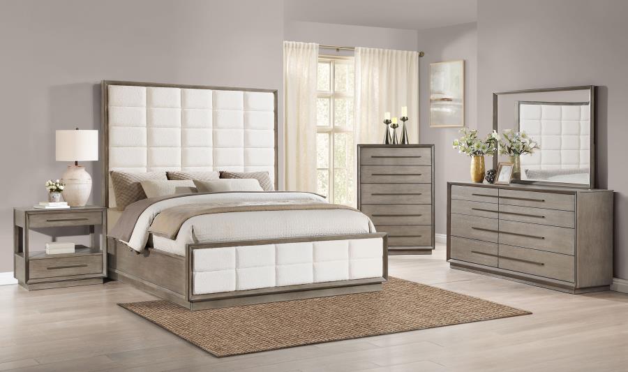 Astria Oak Chest