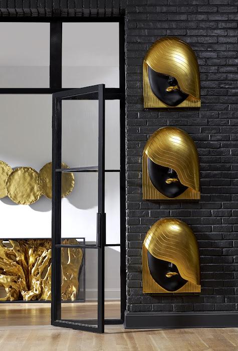 Black & Gold Face Right Wave LG