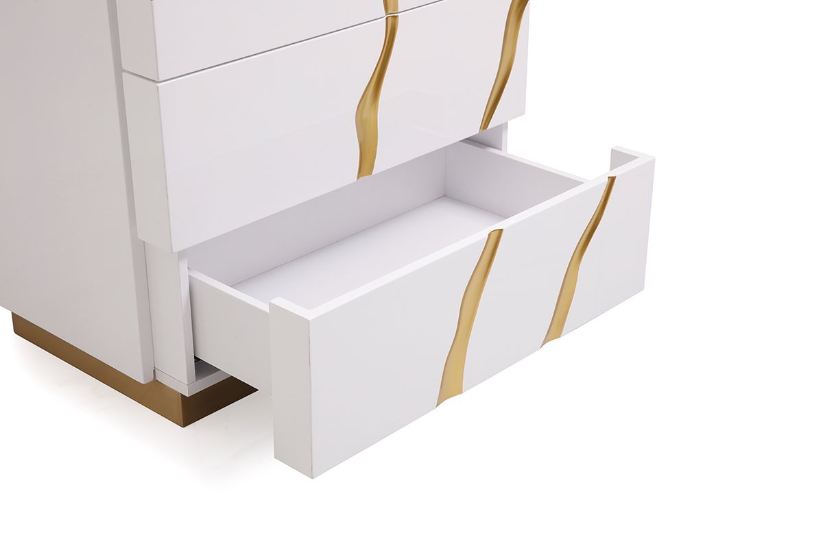 Aztec White & Gold Chest